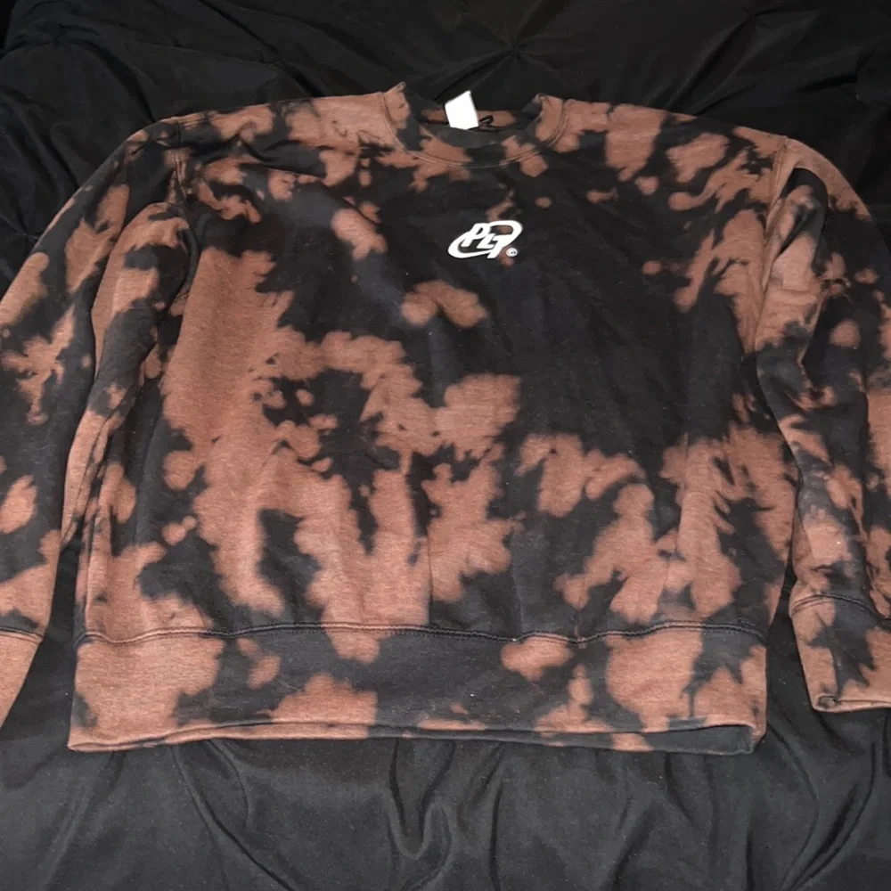 PRELOVED PRETTY LITTLE THING TIE DYE SWEATER SIZE L - Picture 2 of 2